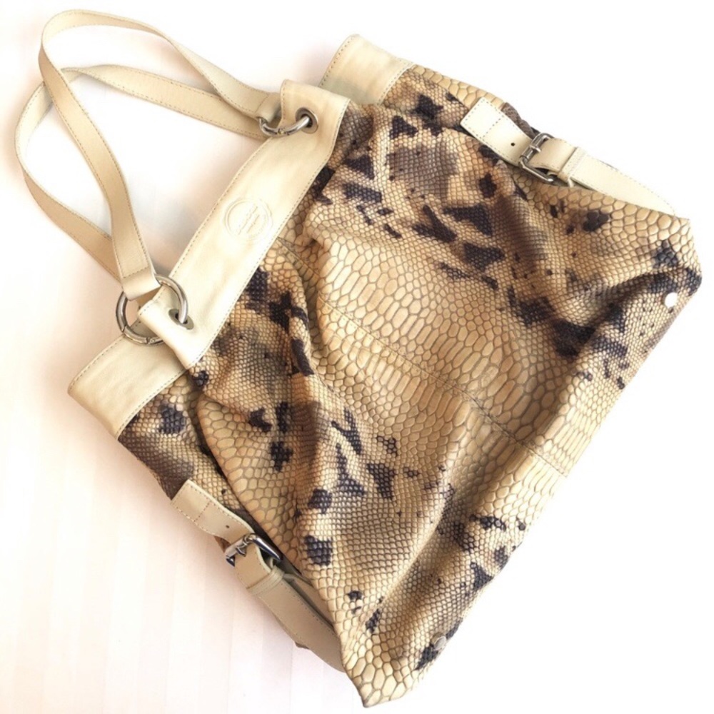 Beautiful Barr & Barr leather bag